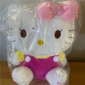 Hello Kitty Plushie Backpack